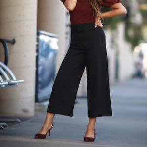 Olive Clothing Wide Leg Flat Front Culottes, S